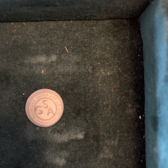 Neiman Marcus Silverplate Salt/Pepper Shakers. EUC - Picture 3 of 8